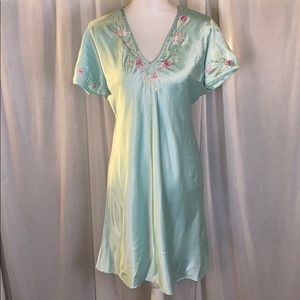 Natori Nightgown